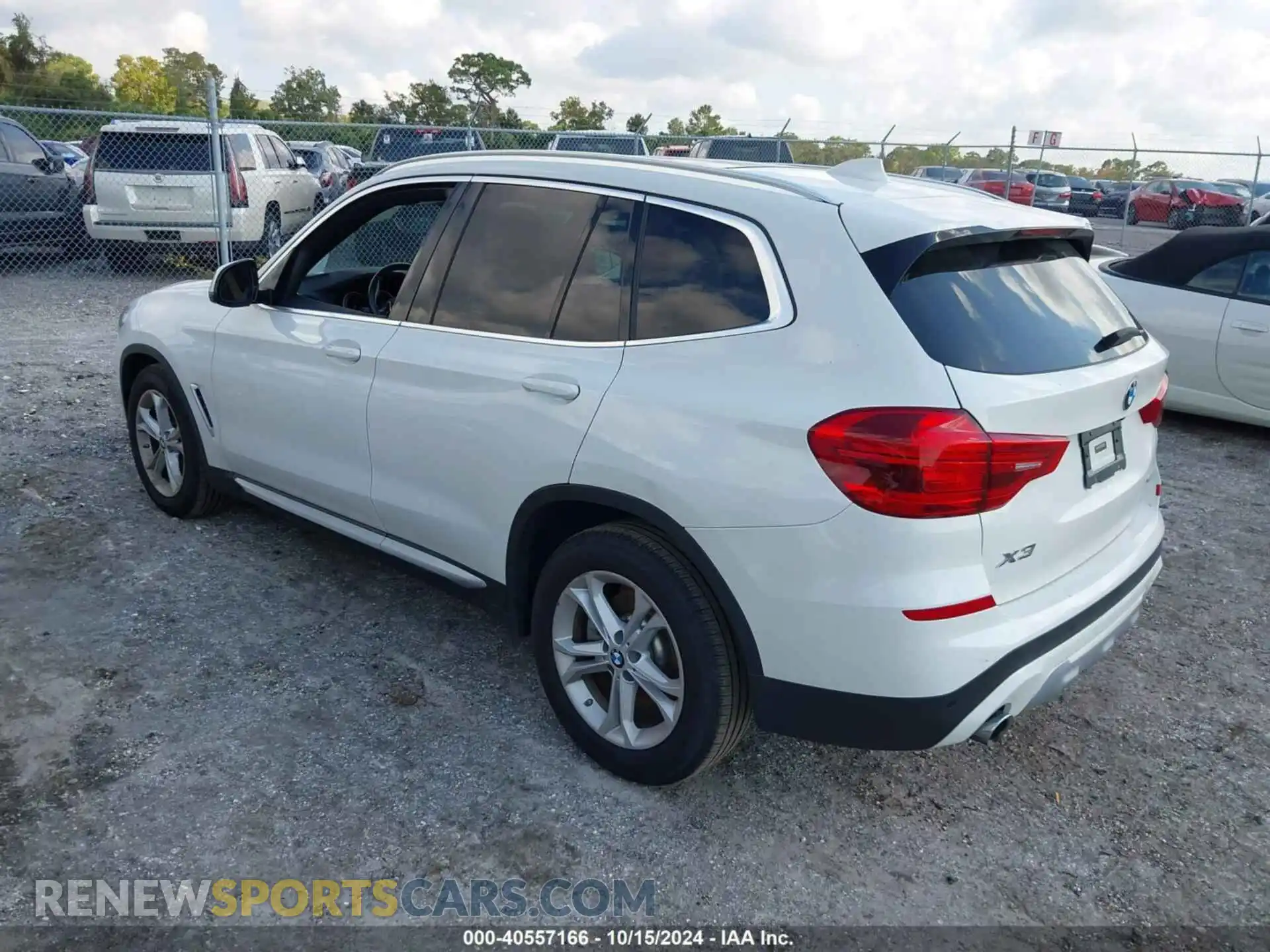 3 Photograph of a damaged car 5UXTR7C56KLE96539 BMW X3 2019