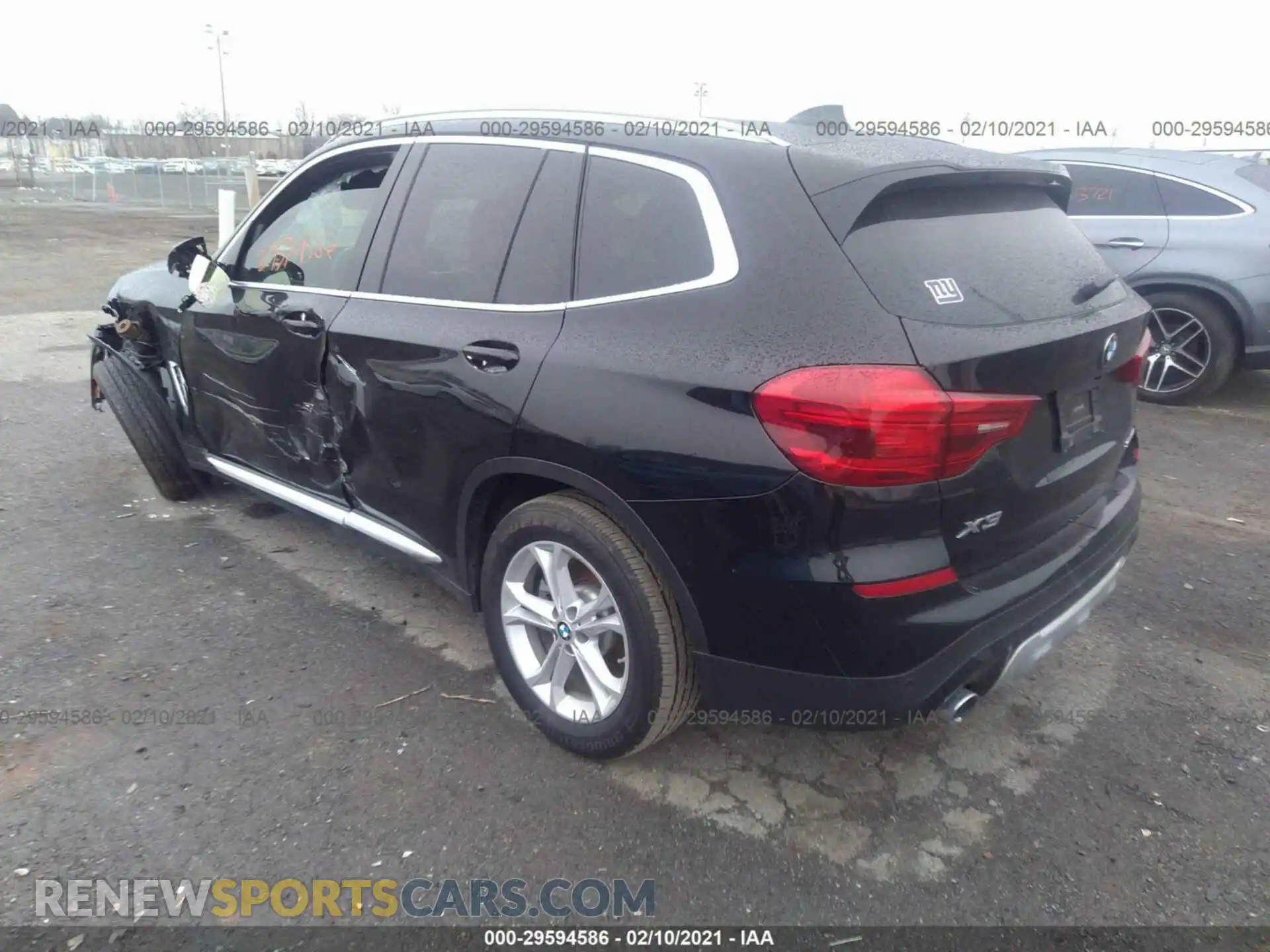 3 Photograph of a damaged car 5UXTR7C56KLF23898 BMW X3 2019