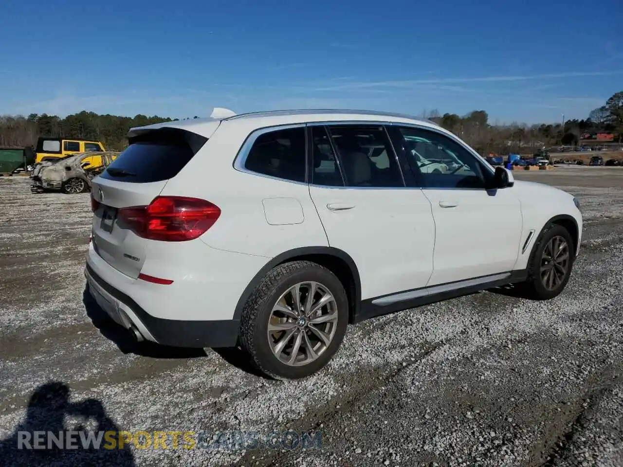 3 Photograph of a damaged car 5UXTR7C56KLF33945 BMW X3 2019
