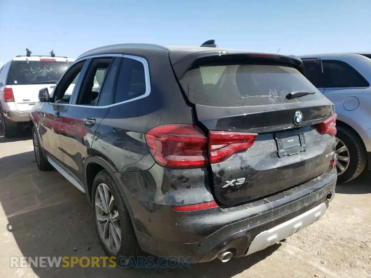 3 Photograph of a damaged car 5UXTR7C56KLF37459 BMW X3 2019