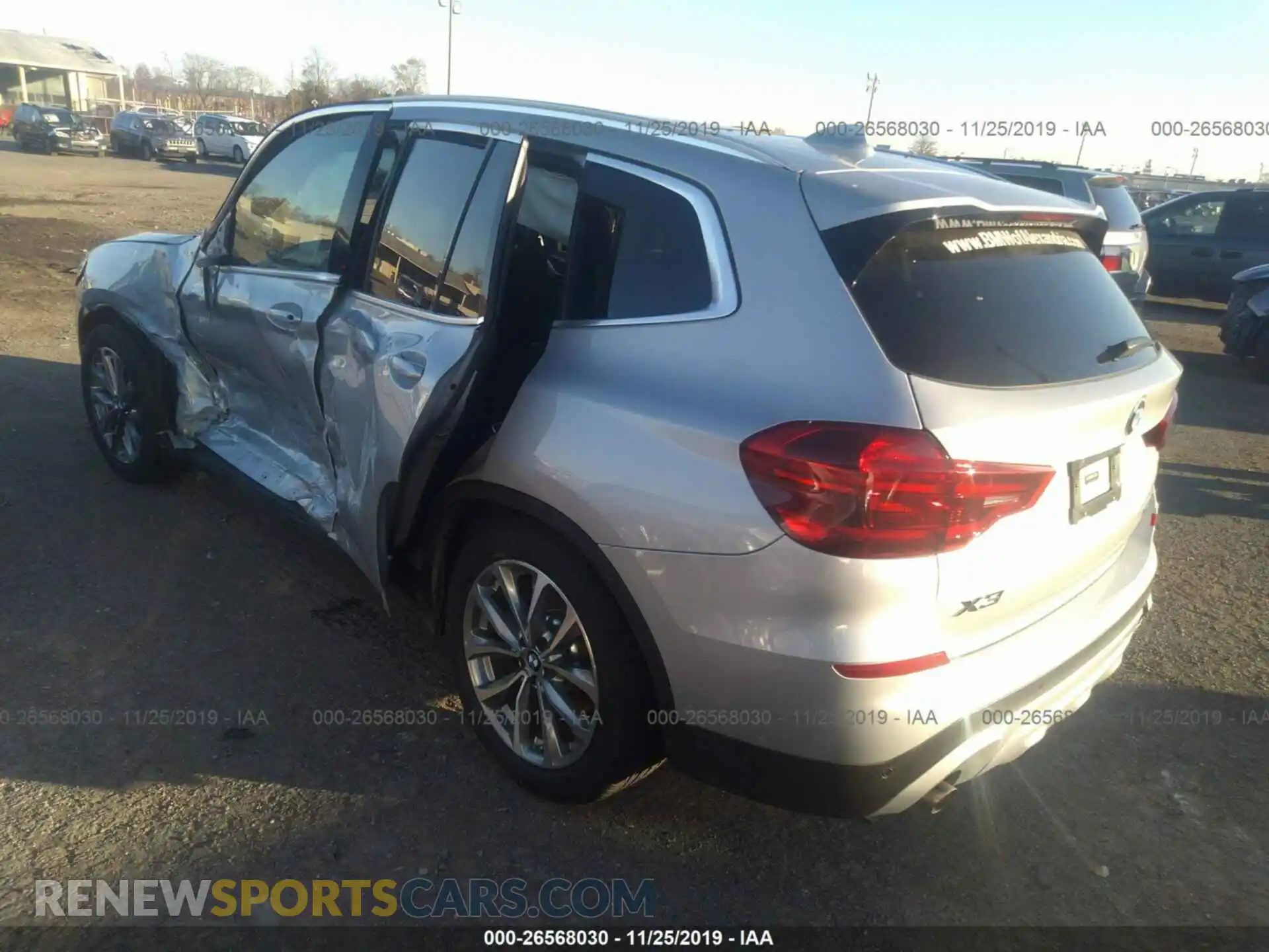3 Photograph of a damaged car 5UXTR7C56KLR44954 BMW X3 2019