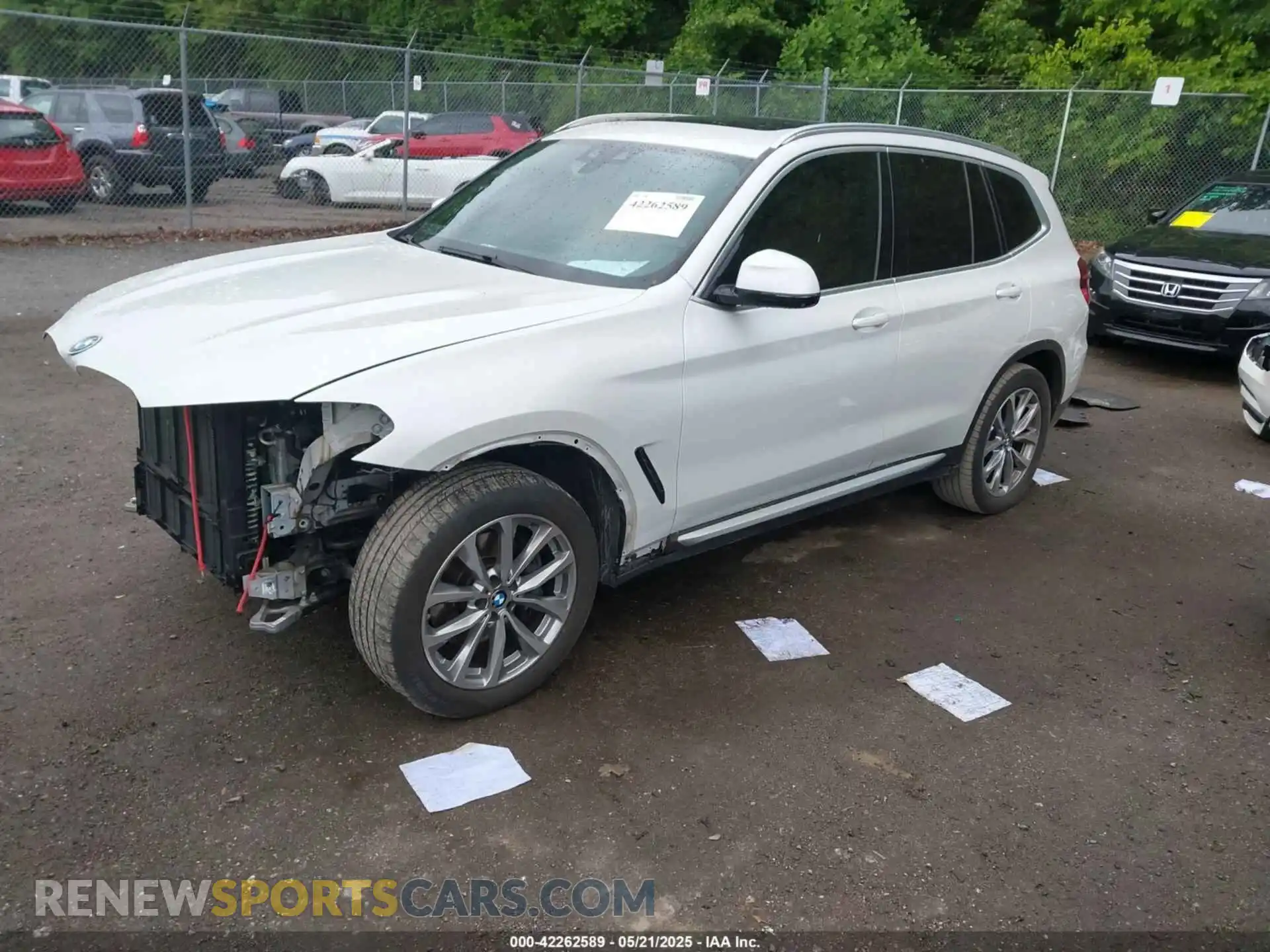 2 Photograph of a damaged car 5UXTR7C56KLR47112 BMW X3 2019