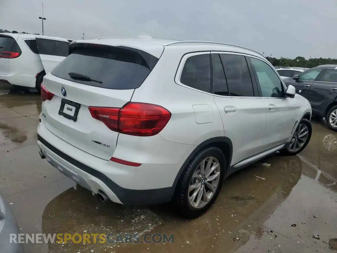 3 Фотография поврежденного автомобиля 5UXTR7C57KLE97800 BMW X3 2019