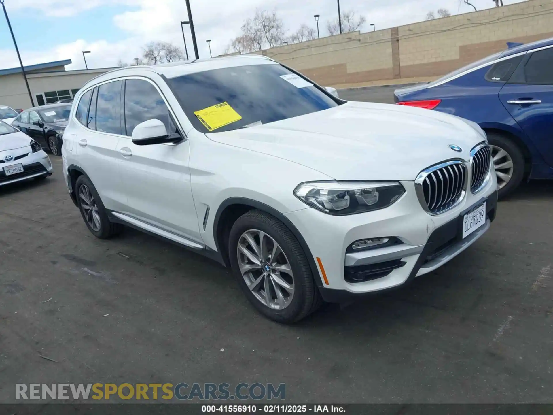 1 Photograph of a damaged car 5UXTR7C57KLF26406 BMW X3 2019