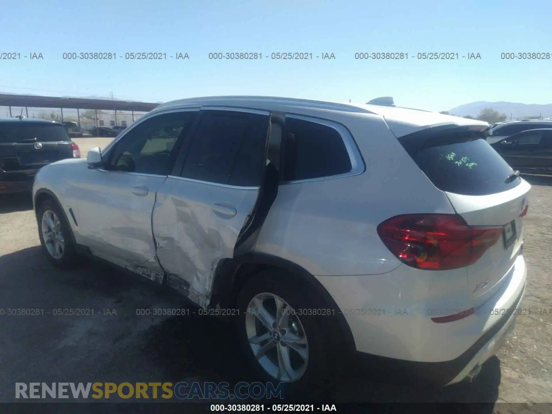 3 Photograph of a damaged car 5UXTR7C58KLF23935 BMW X3 2019