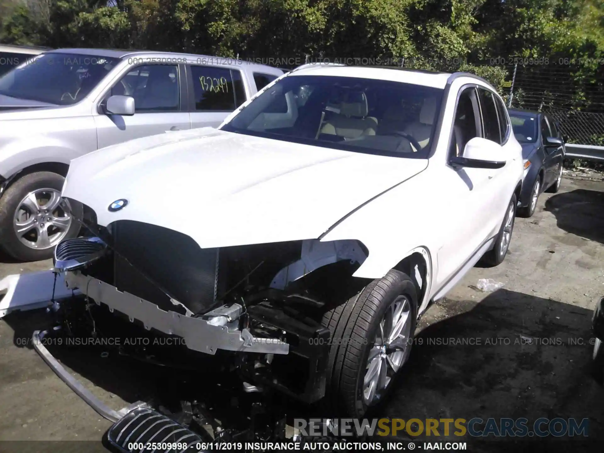 2 Photograph of a damaged car 5UXTR7C58KLF29900 BMW X3 2019