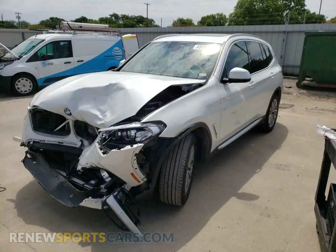 2 Photograph of a damaged car 5UXTR7C58KLF37298 BMW X3 2019