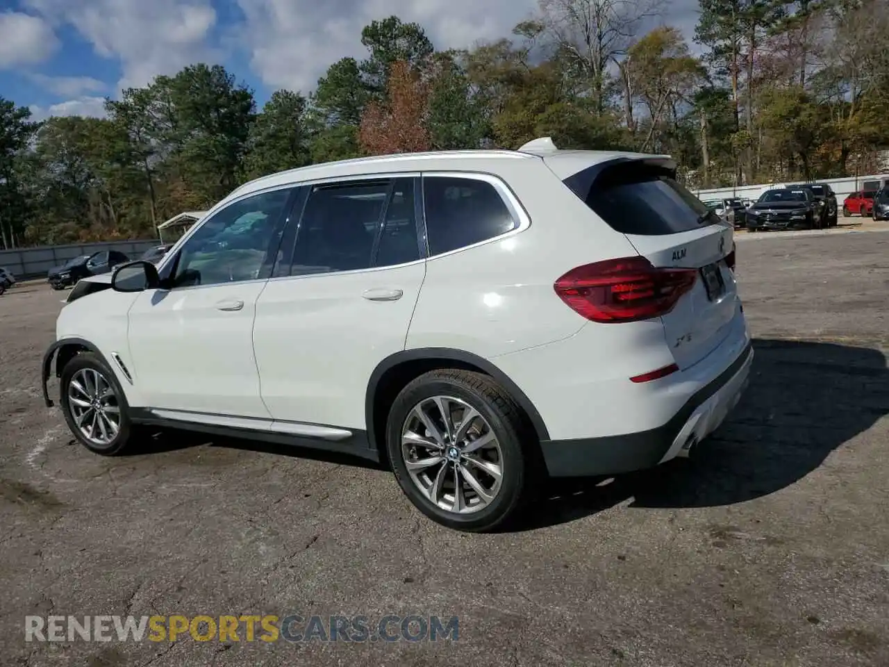 2 Photograph of a damaged car 5UXTR7C58KLR51453 BMW X3 2019