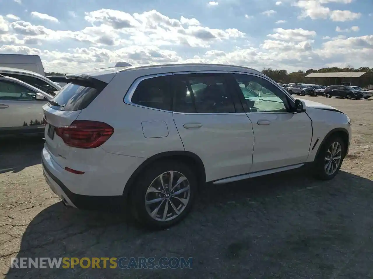 3 Photograph of a damaged car 5UXTR7C58KLR51453 BMW X3 2019
