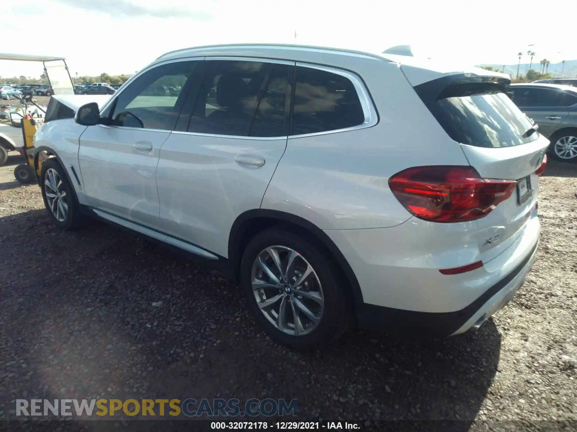 3 Photograph of a damaged car 5UXTR7C59KLE88418 BMW X3 2019