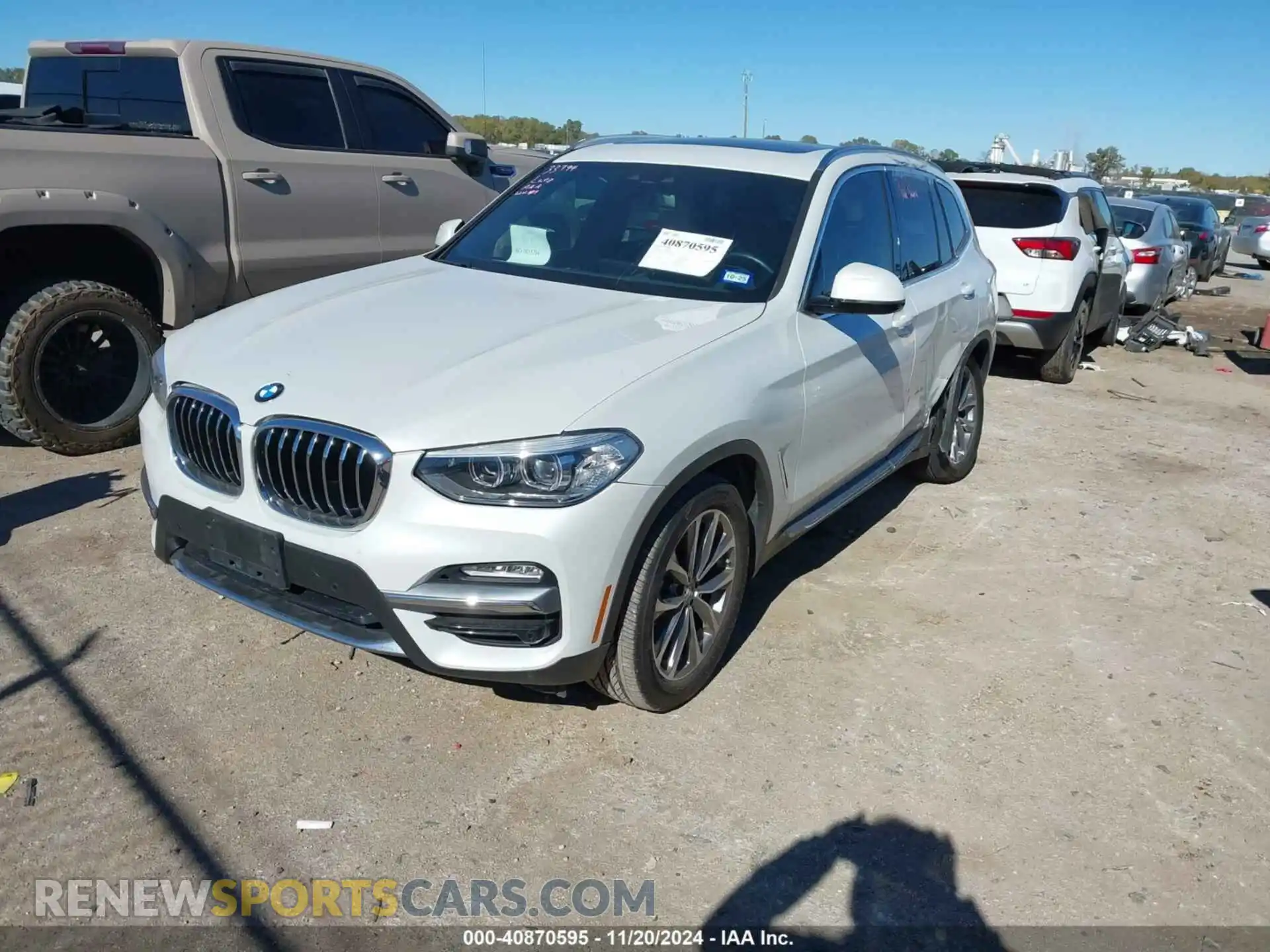 2 Фотография поврежденного автомобиля 5UXTR7C59KLF30814 BMW X3 2019