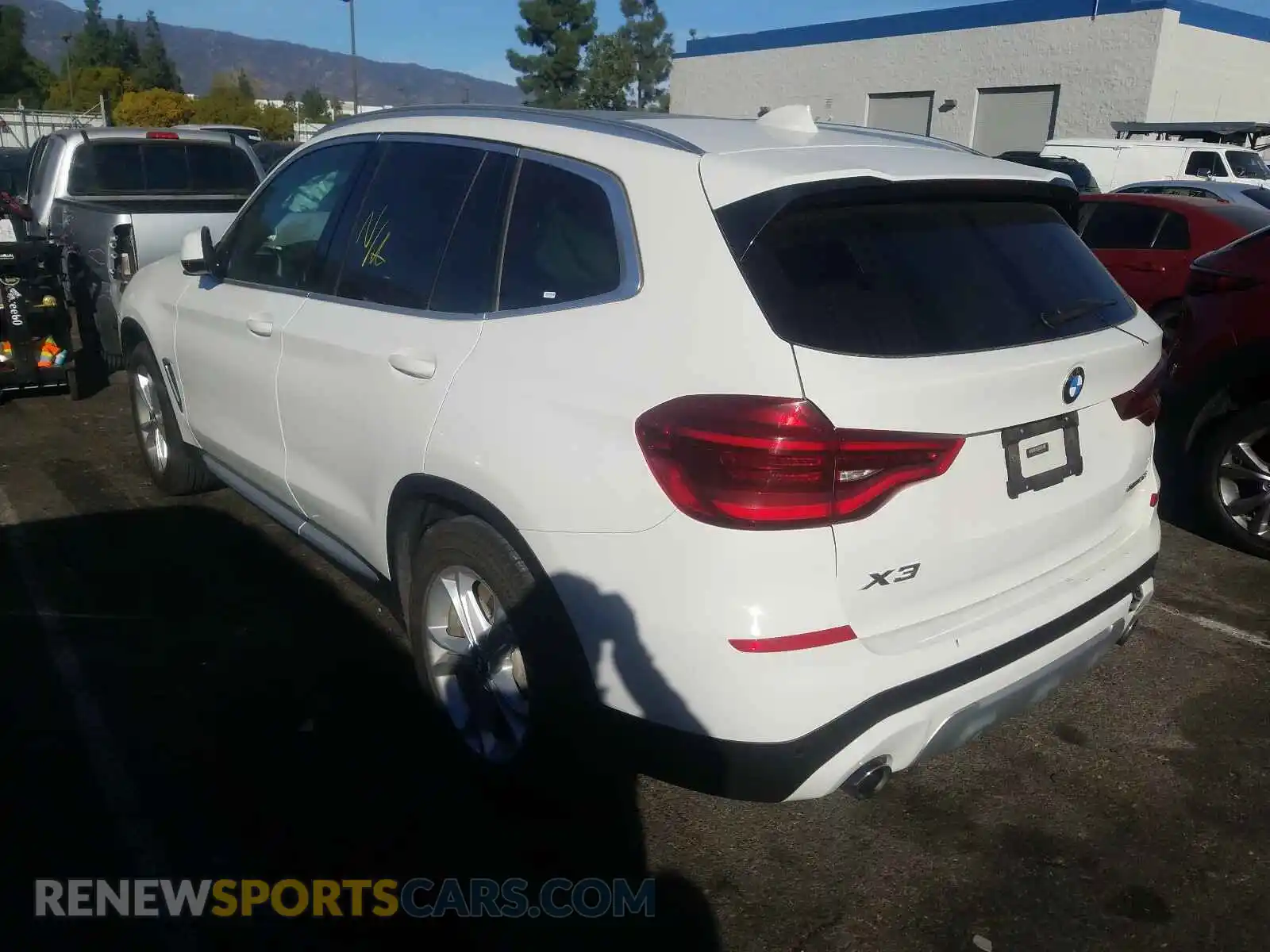 3 Photograph of a damaged car 5UXTR7C59KLR39635 BMW X3 2019