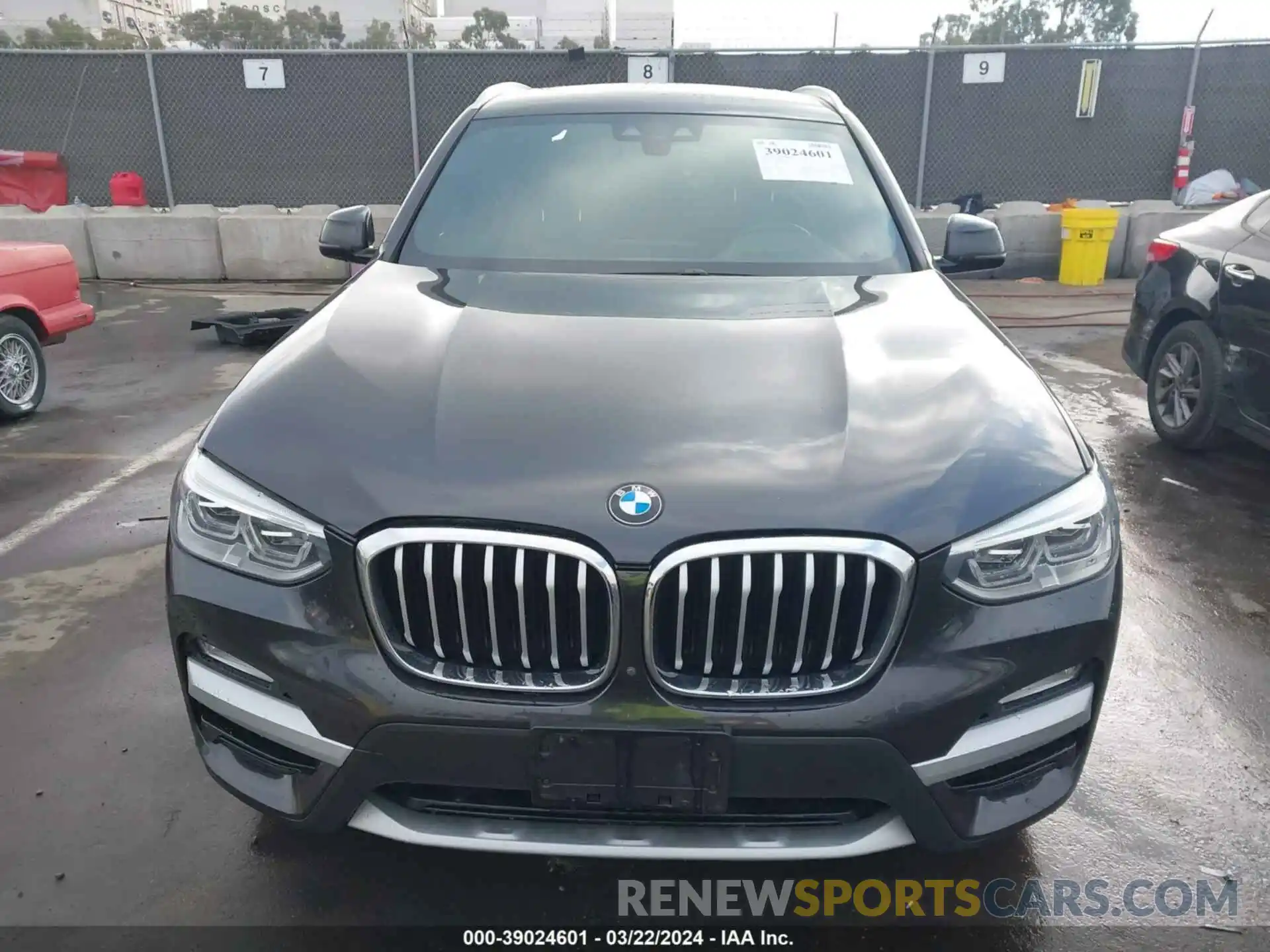 13 Photograph of a damaged car 5UXTR7C59KLR48433 BMW X3 2019