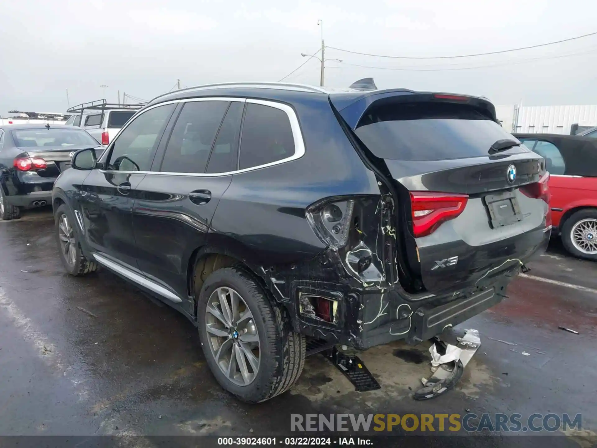 3 Photograph of a damaged car 5UXTR7C59KLR48433 BMW X3 2019