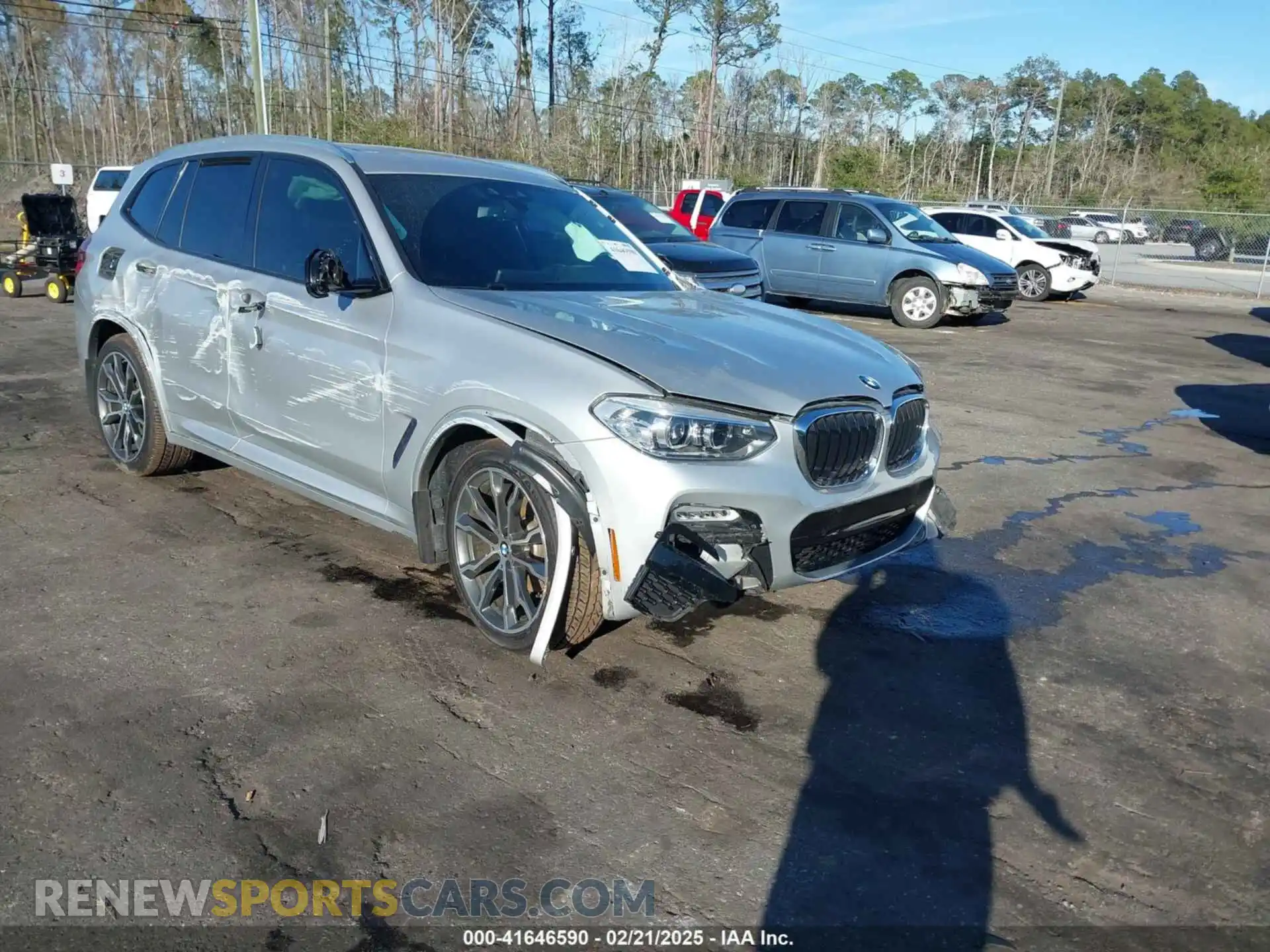 1 Photograph of a damaged car 5UXTR7C59KLR50294 BMW X3 2019