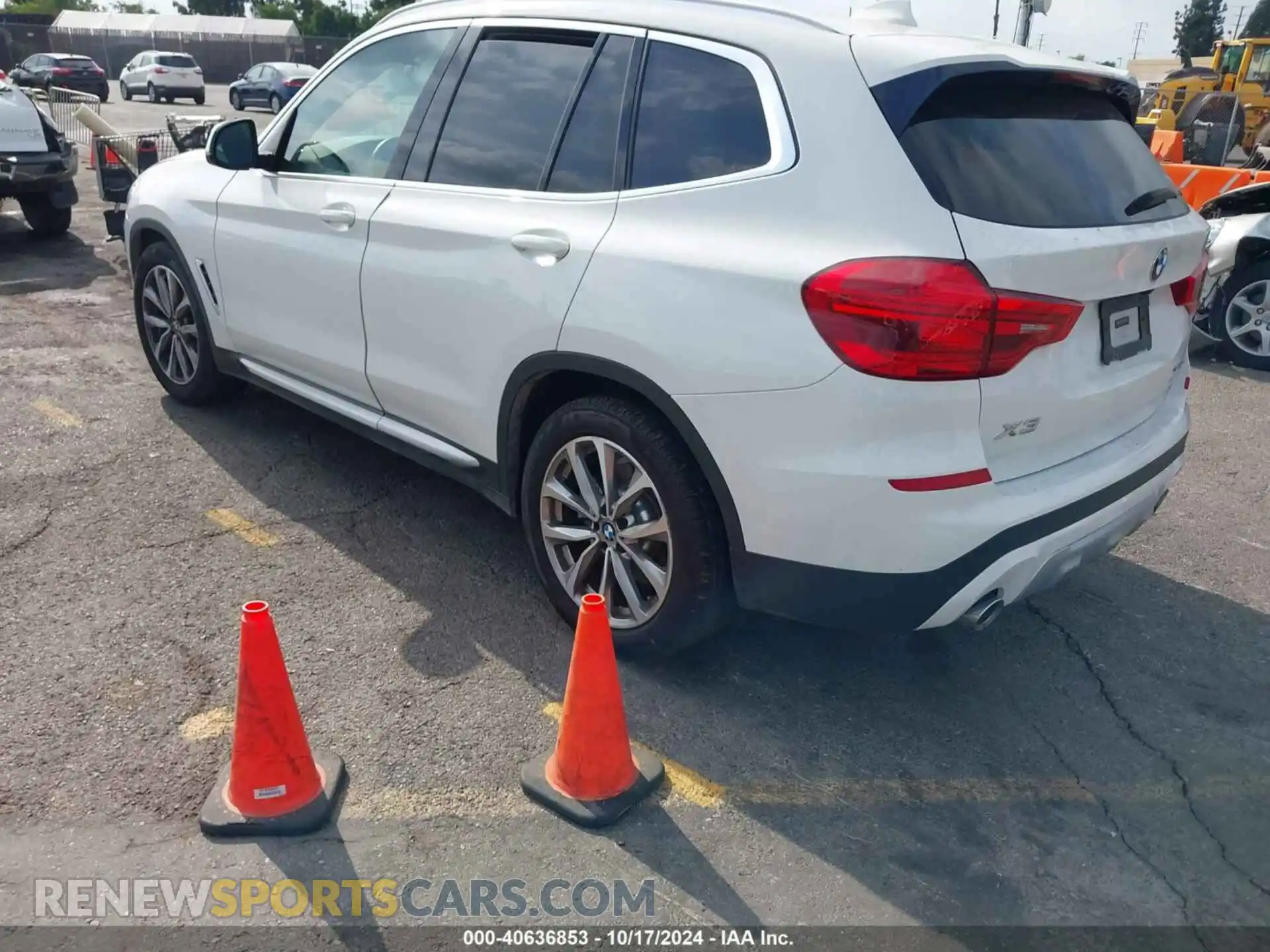 3 Photograph of a damaged car 5UXTR7C59KLR53583 BMW X3 2019