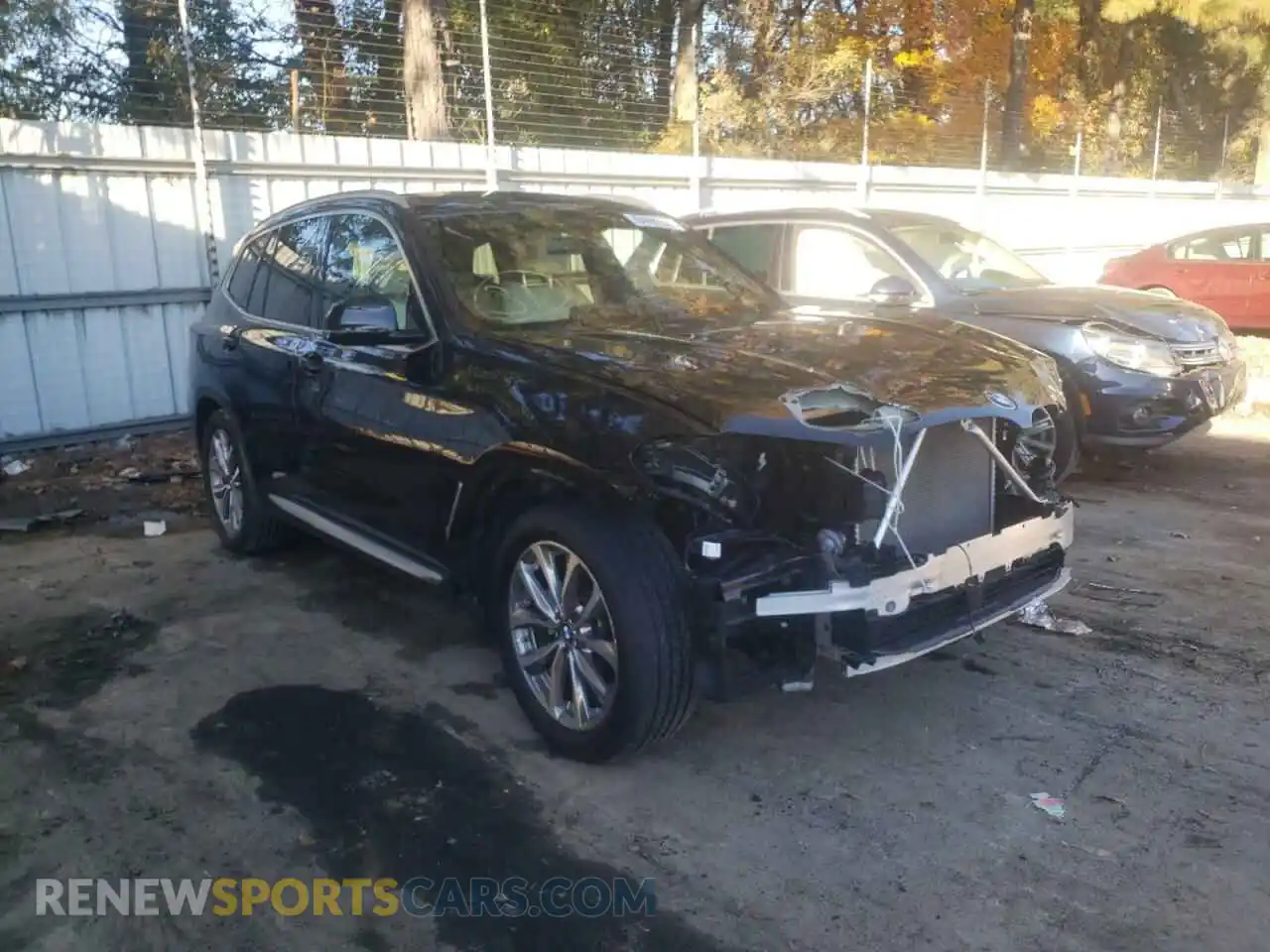 1 Photograph of a damaged car 5UXTR7C5XKLE96088 BMW X3 2019