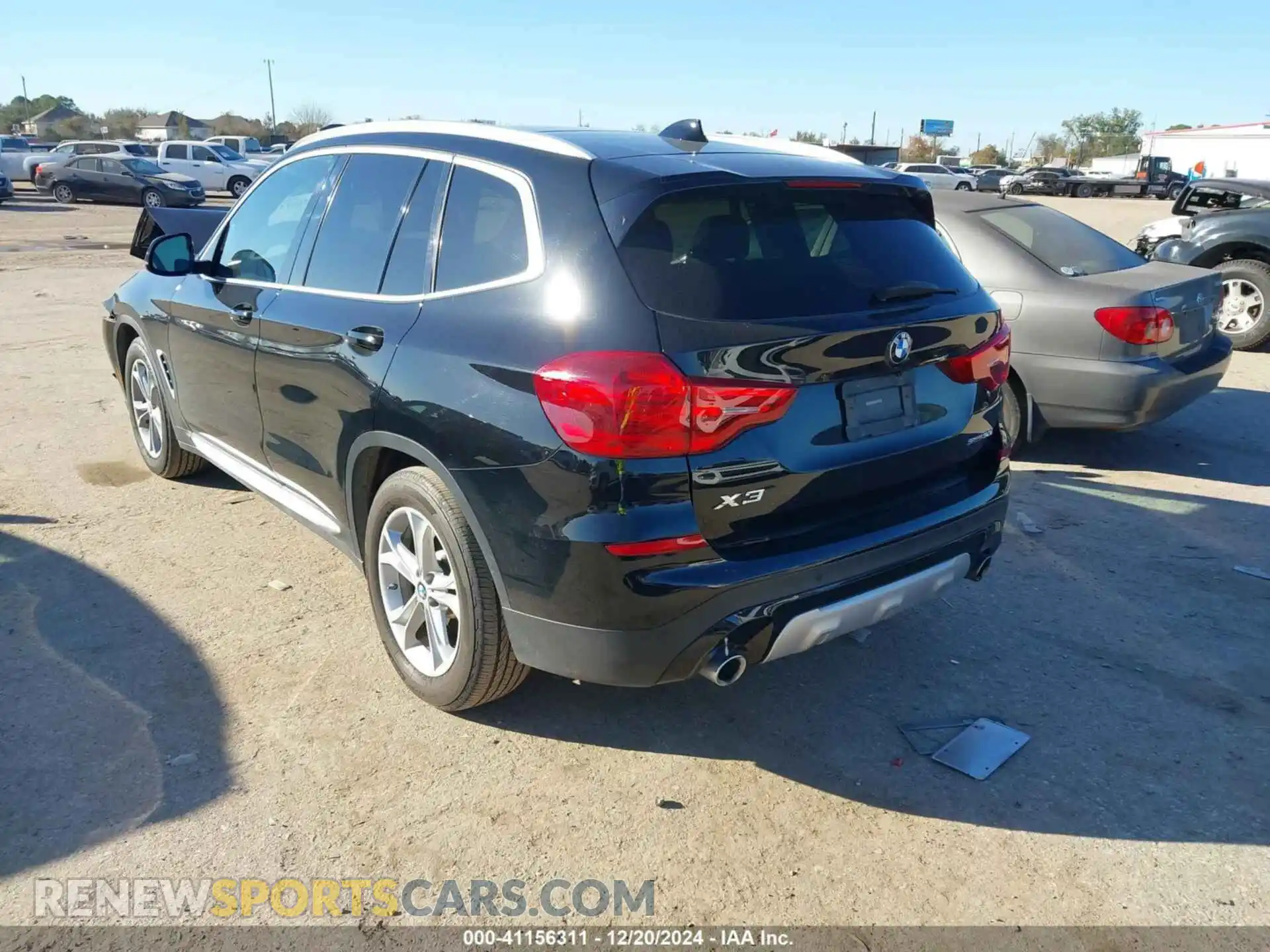 3 Photograph of a damaged car 5UXTR7C5XKLE97306 BMW X3 2019