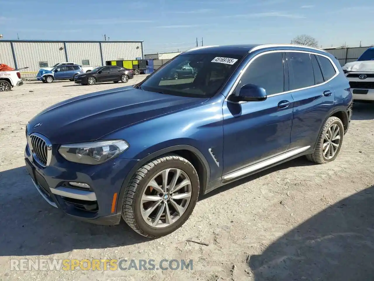 1 Photograph of a damaged car 5UXTR7C5XKLF32300 BMW X3 2019