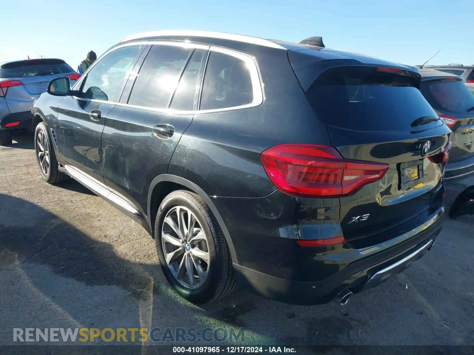 3 Photograph of a damaged car 5UXTR7C5XKLR50255 BMW X3 2019