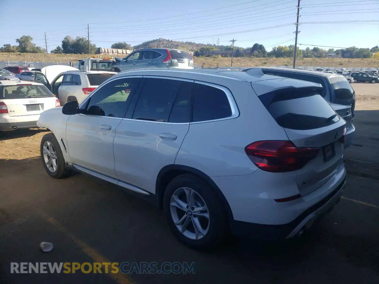 3 Photograph of a damaged car 5UXTR9C50KLD93032 BMW X3 2019
