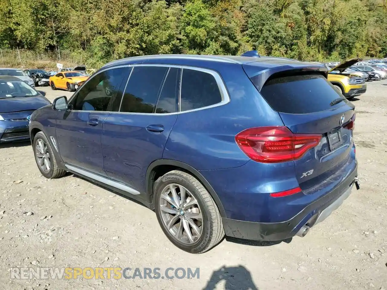 2 Photograph of a damaged car 5UXTR9C50KLP76952 BMW X3 2019
