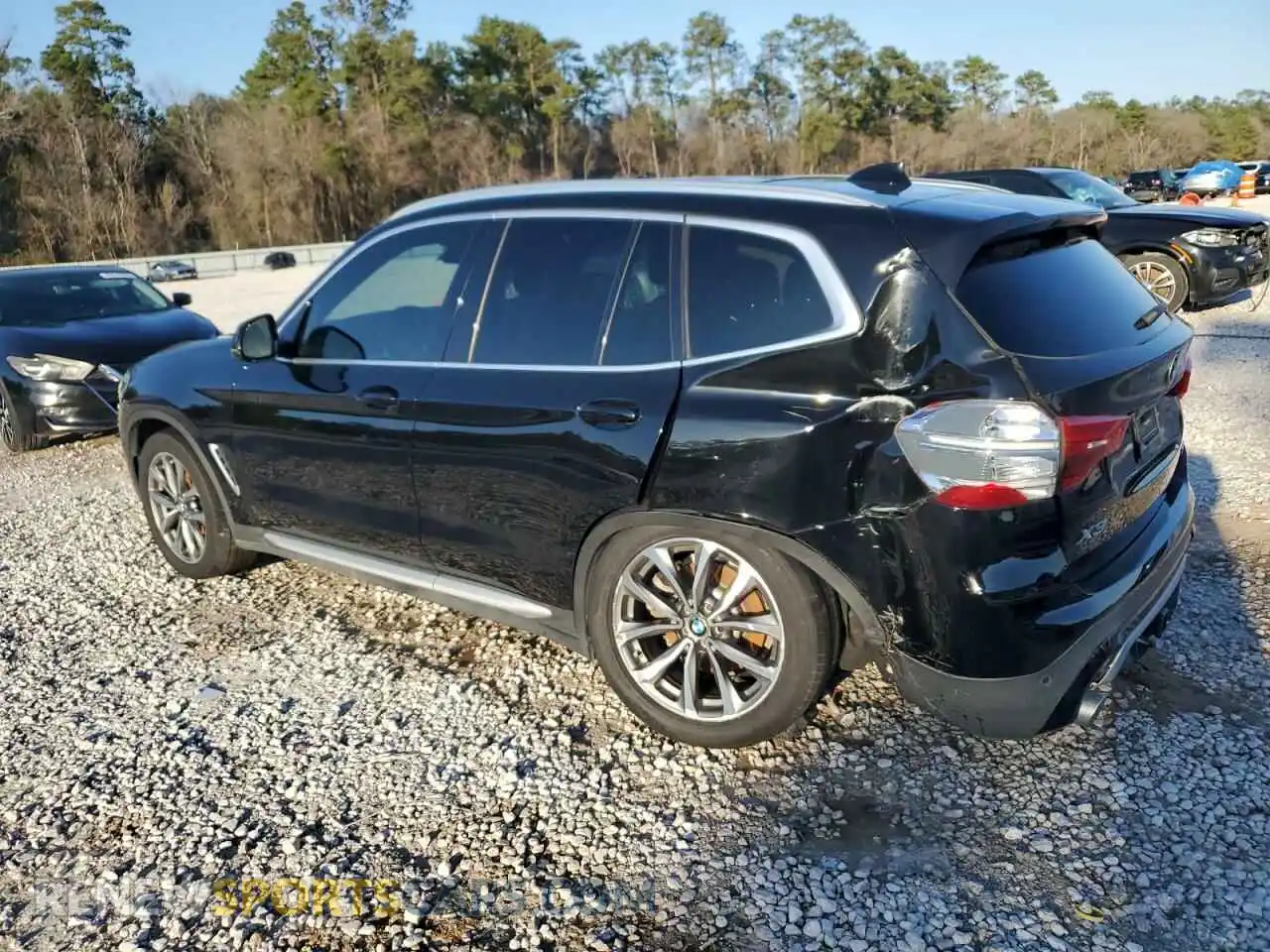 2 Photograph of a damaged car 5UXTR9C50KLP97980 BMW X3 2019