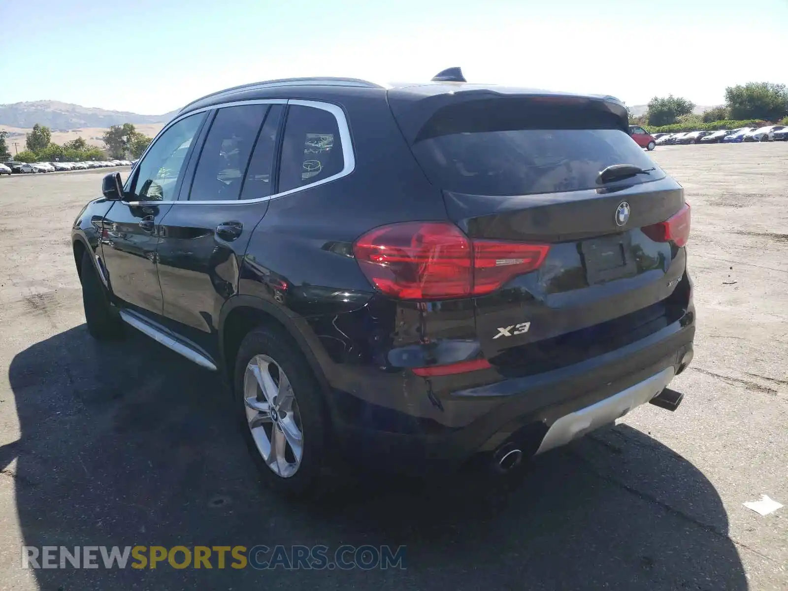 3 Photograph of a damaged car 5UXTR9C50KLR10973 BMW X3 2019