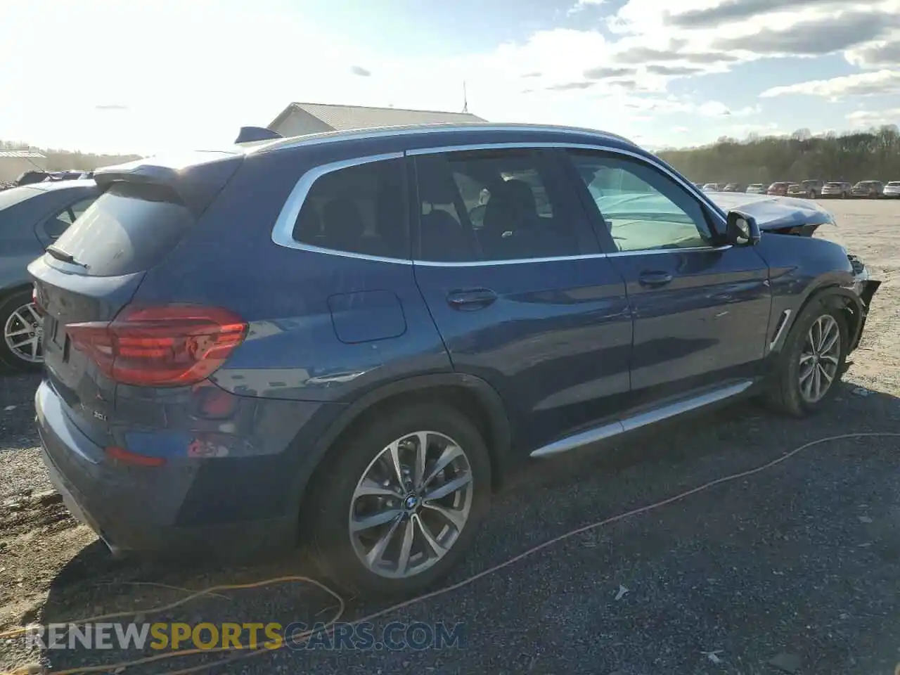 3 Photograph of a damaged car 5UXTR9C51KLD98949 BMW X3 2019