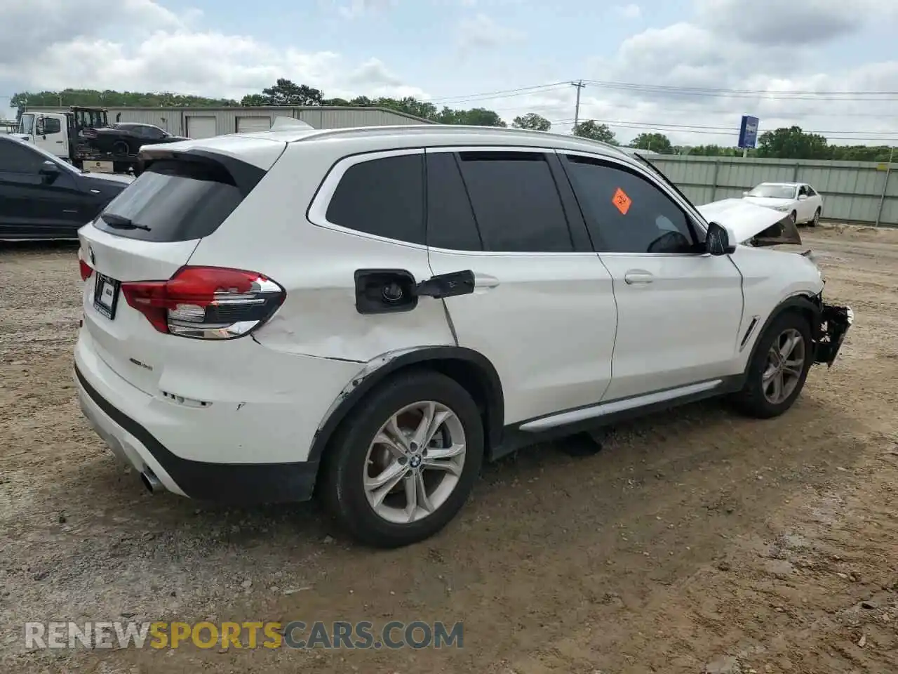 3 Photograph of a damaged car 5UXTR9C51KLP93386 BMW X3 2019