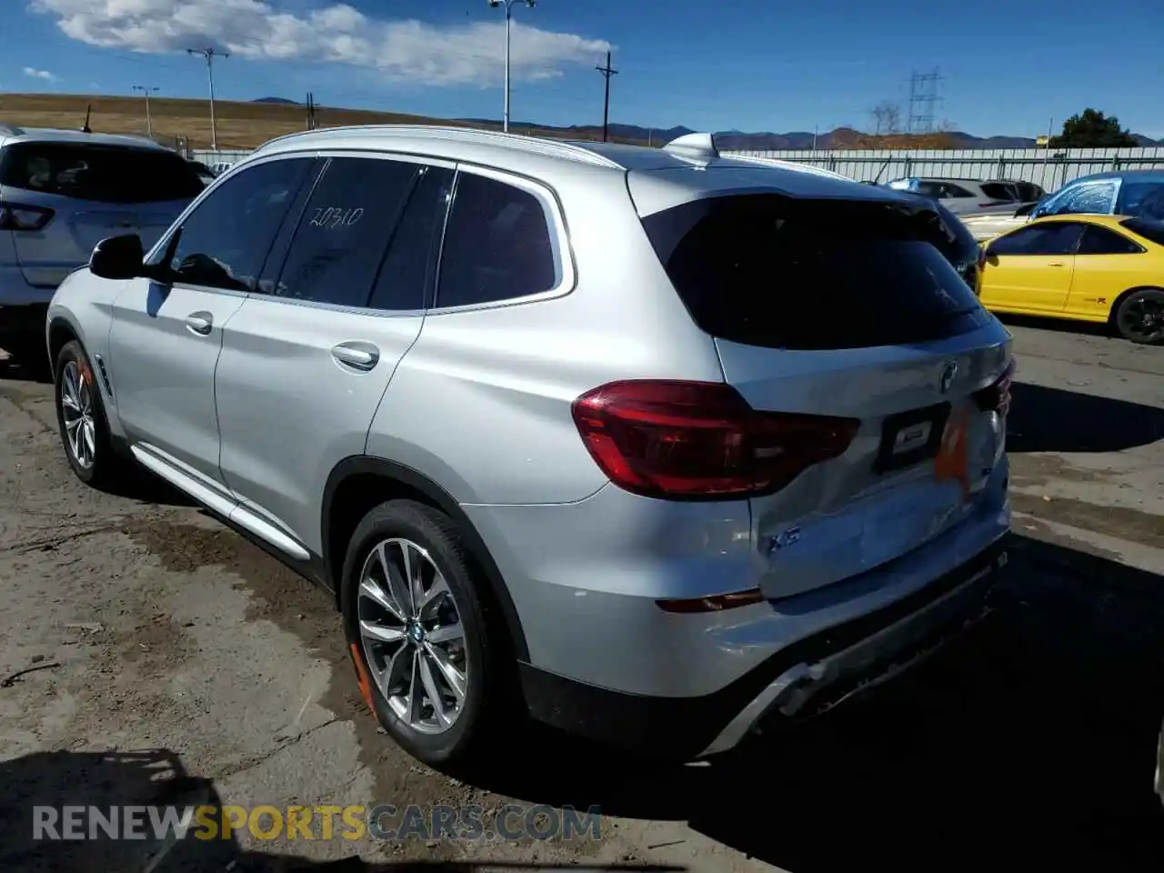 3 Photograph of a damaged car 5UXTR9C52KLD97387 BMW X3 2019