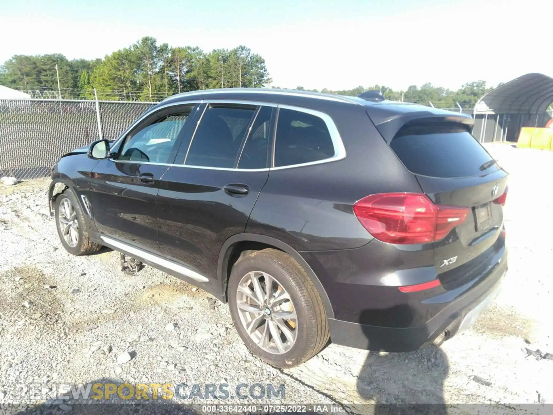 3 Photograph of a damaged car 5UXTR9C52KLD97406 BMW X3 2019