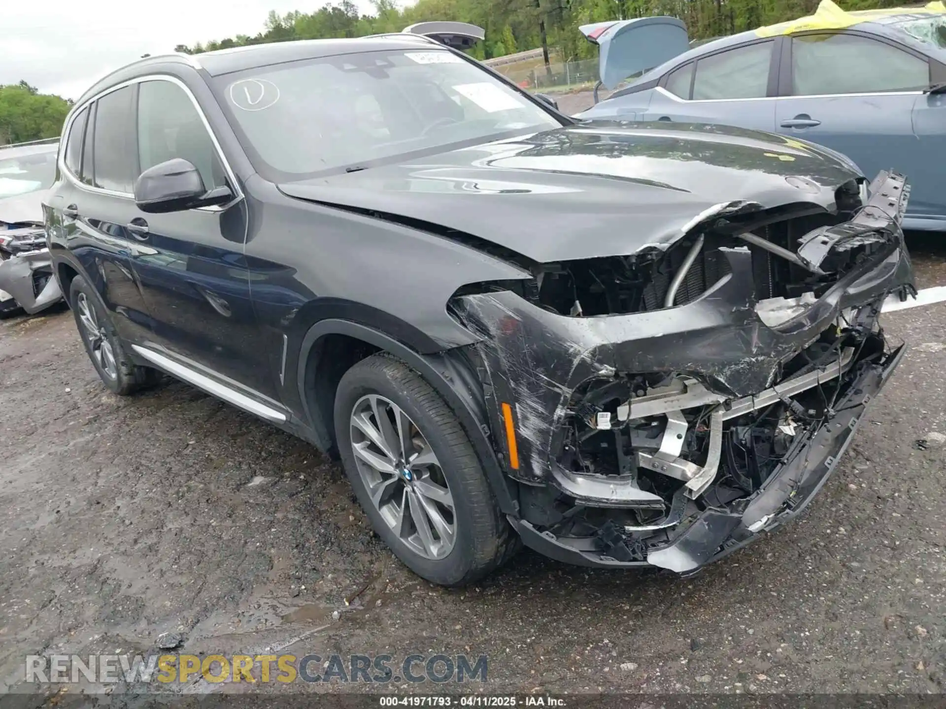 1 Photograph of a damaged car 5UXTR9C53KLP97083 BMW X3 2019