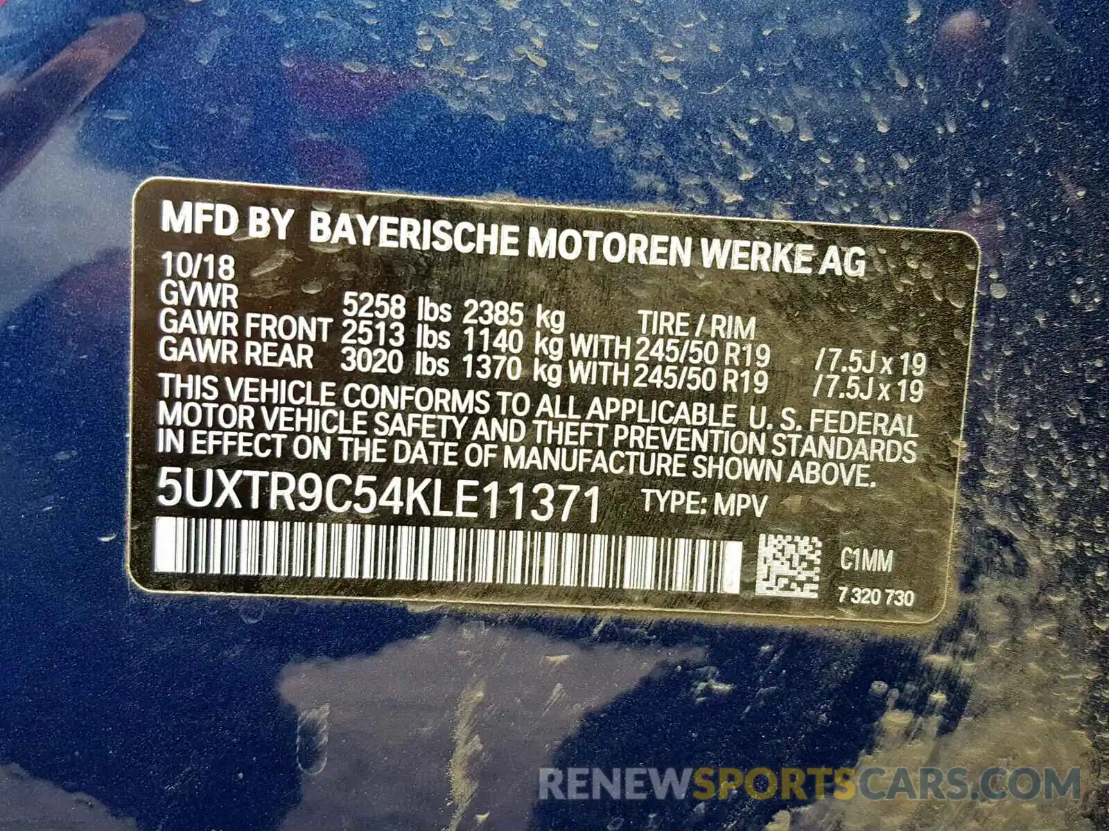 10 Photograph of a damaged car 5UXTR9C54KLE11371 BMW X3 2019