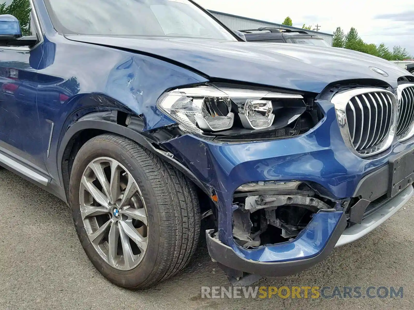 9 Photograph of a damaged car 5UXTR9C54KLE11371 BMW X3 2019
