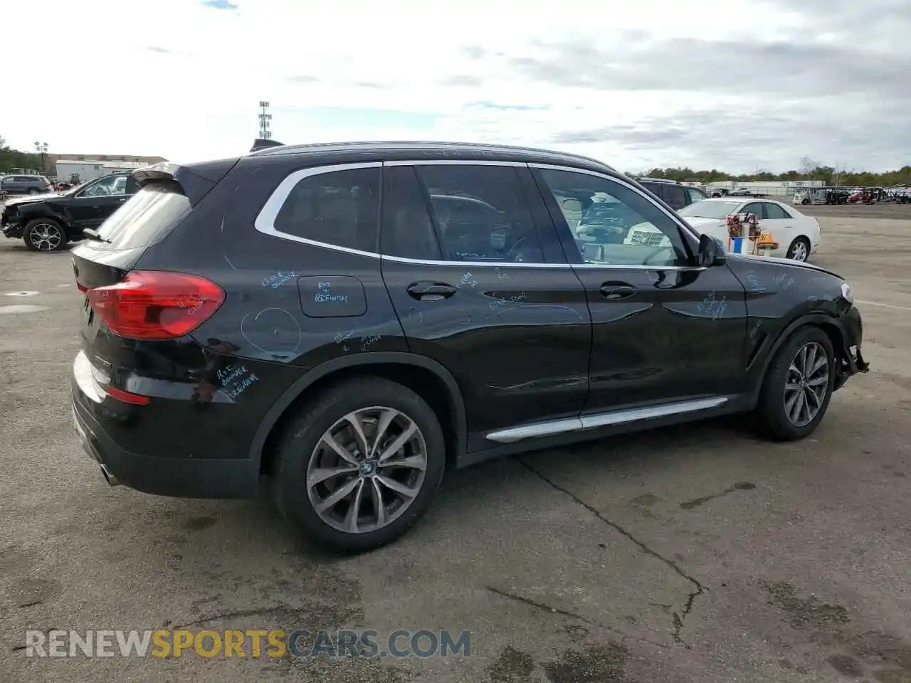 3 Photograph of a damaged car 5UXTR9C54KLE12715 BMW X3 2019