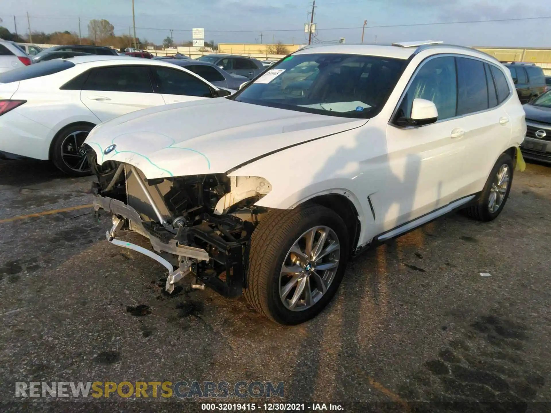 2 Photograph of a damaged car 5UXTR9C54KLP91891 BMW X3 2019