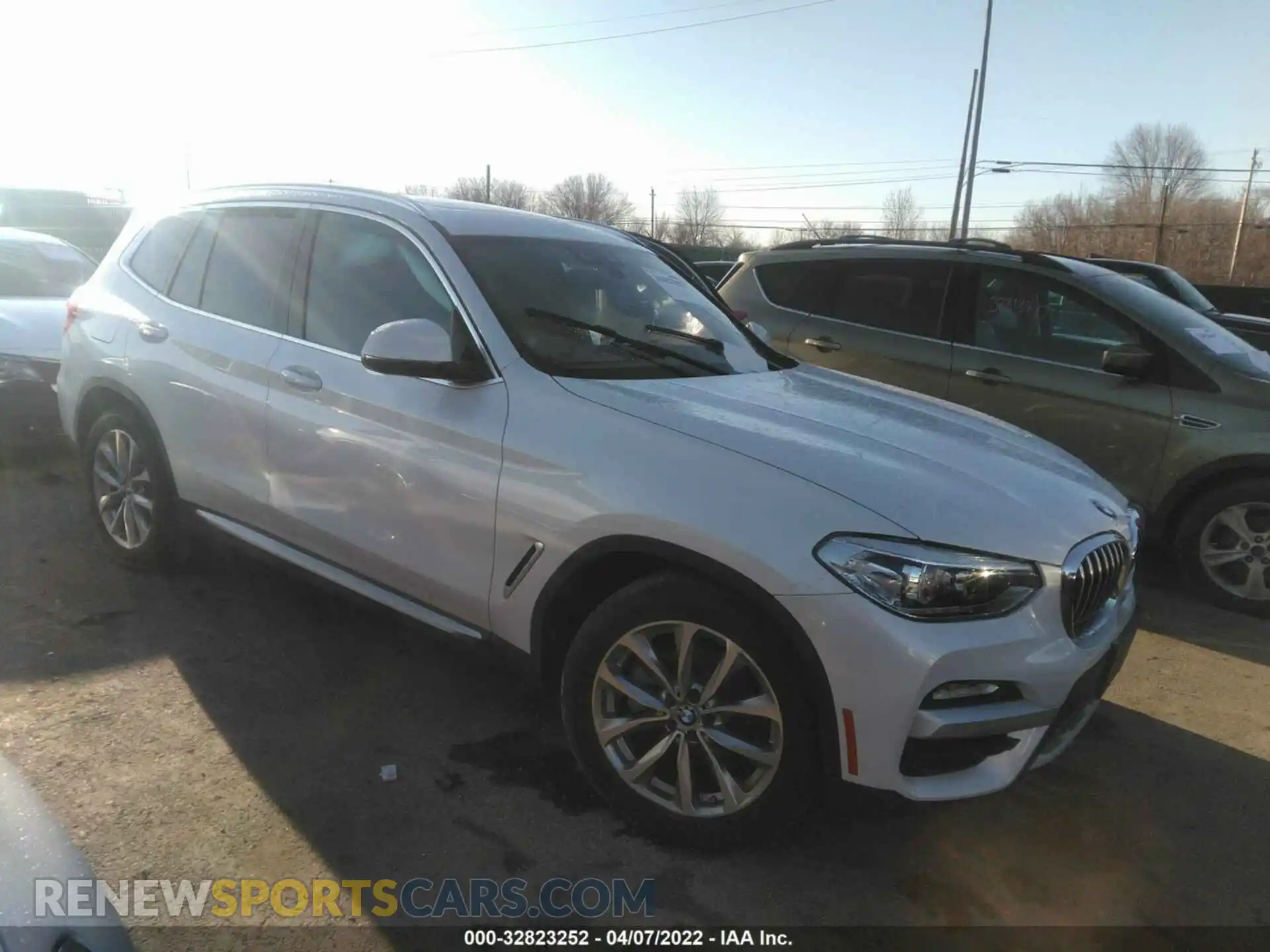 1 Photograph of a damaged car 5UXTR9C55KLD96847 BMW X3 2019