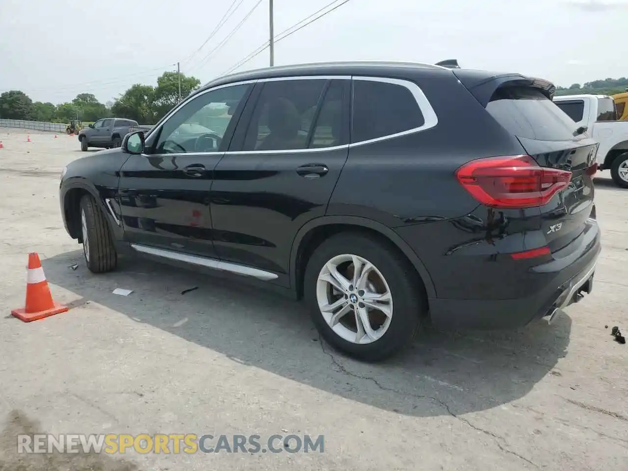 2 Photograph of a damaged car 5UXTR9C55KLD97674 BMW X3 2019