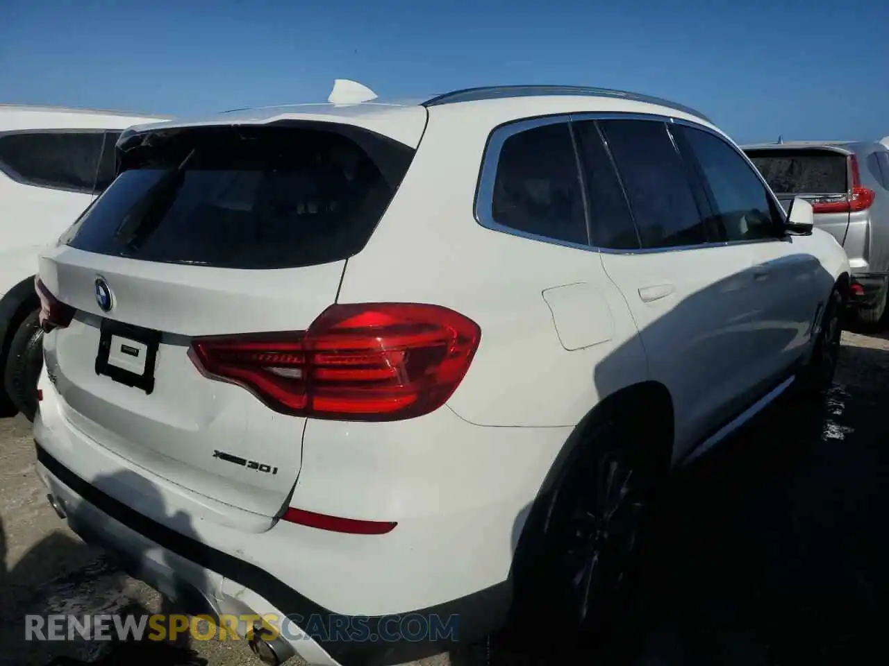 3 Photograph of a damaged car 5UXTR9C55KLP80835 BMW X3 2019