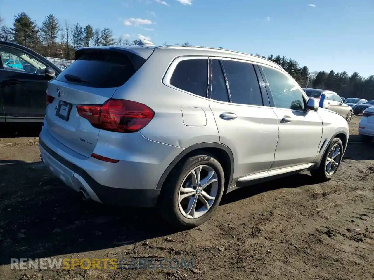 3 Photograph of a damaged car 5UXTR9C55KLR05347 BMW X3 2019