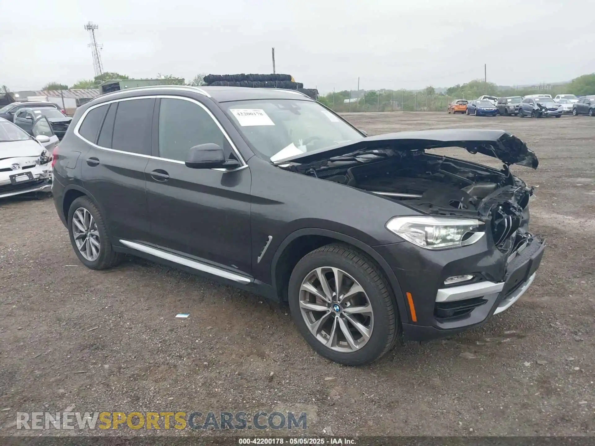 1 Photograph of a damaged car 5UXTR9C56KLD92631 BMW X3 2019