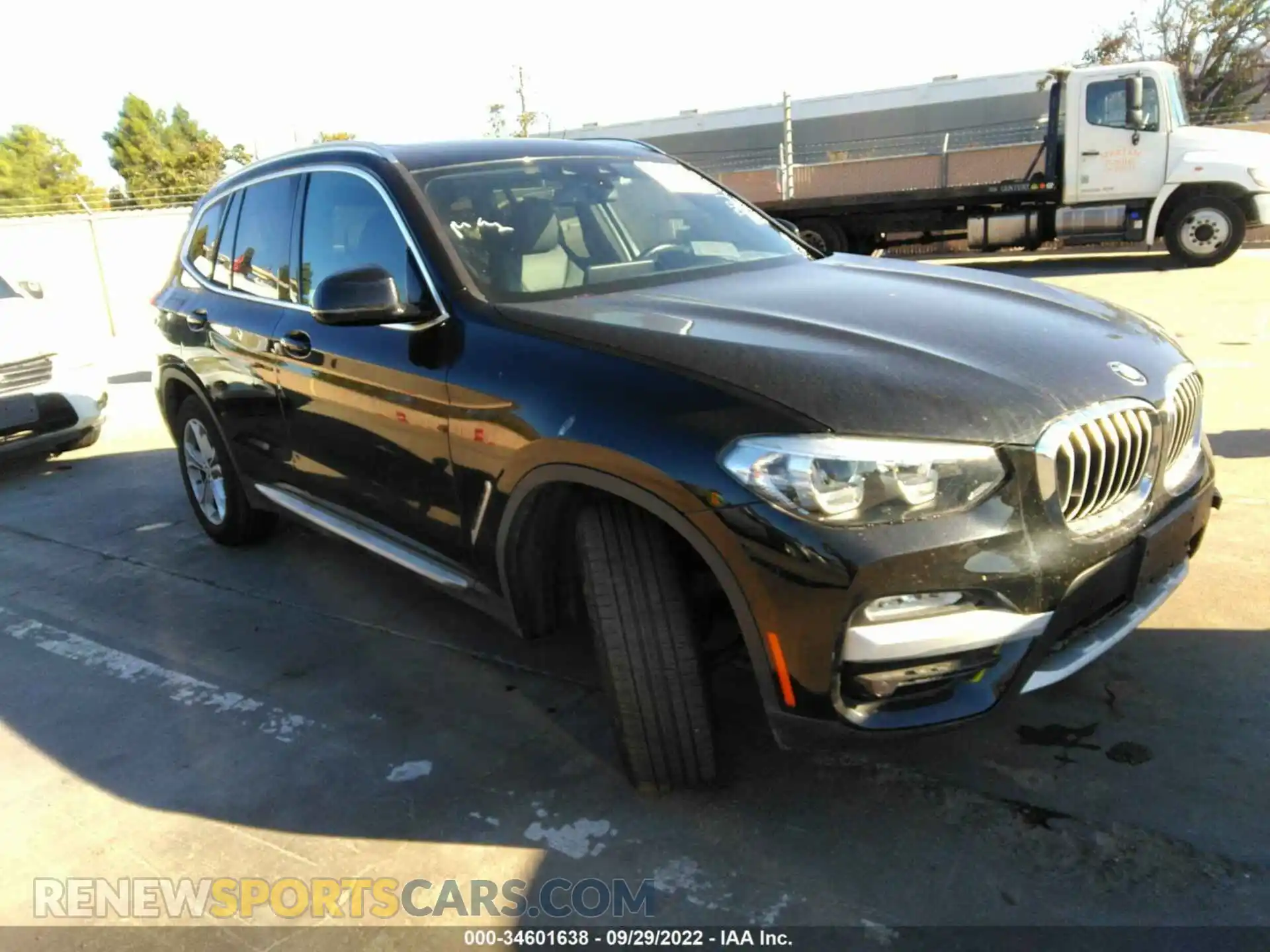 1 Photograph of a damaged car 5UXTR9C56KLE16796 BMW X3 2019
