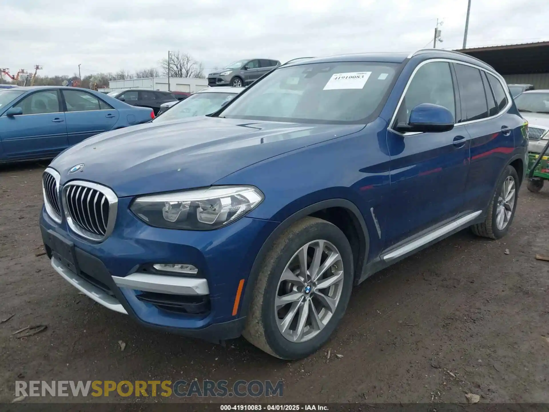 2 Photograph of a damaged car 5UXTR9C56KLE17009 BMW X3 2019