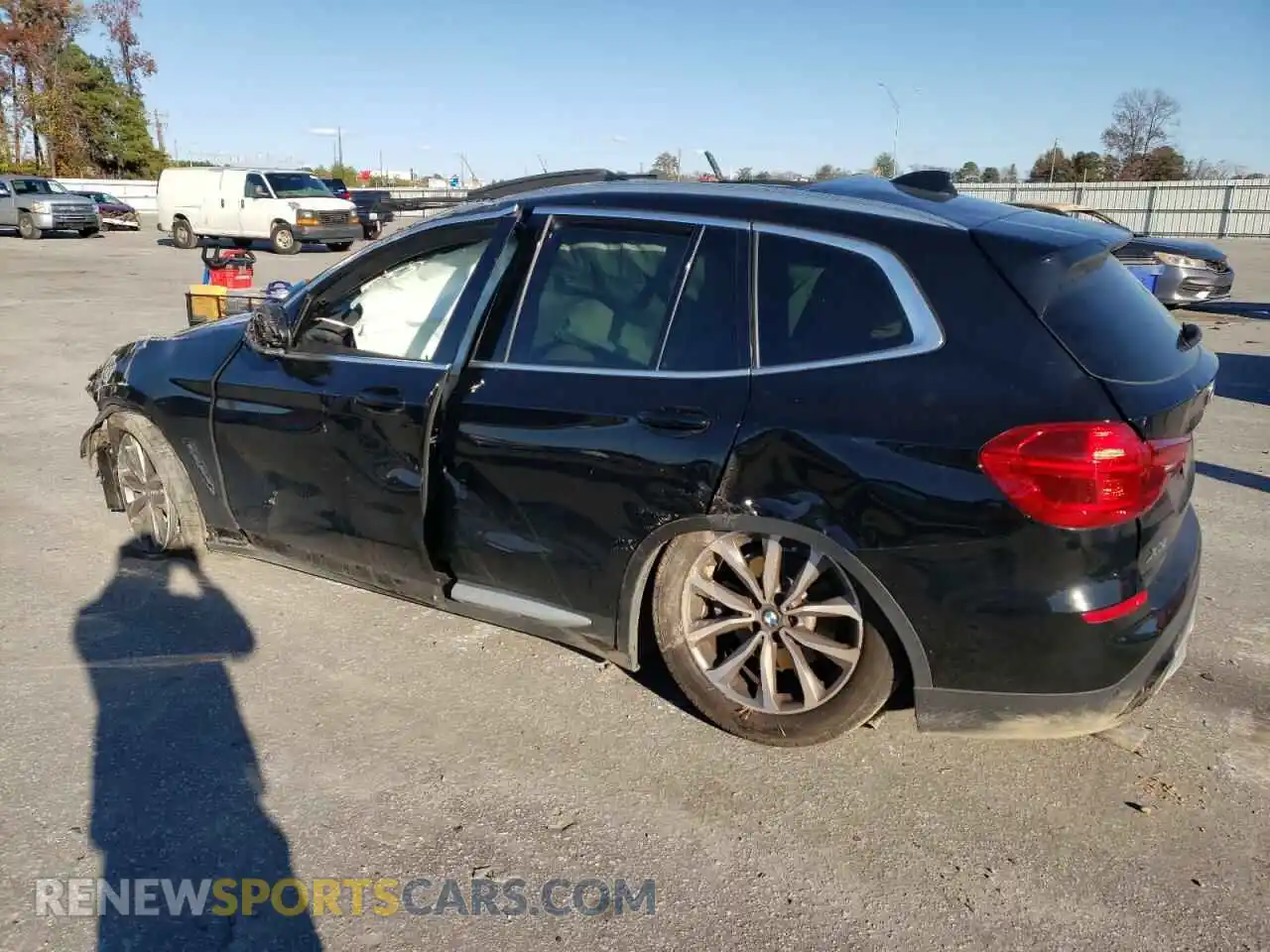 2 Фотография поврежденного автомобиля 5UXTR9C56KLP89074 BMW X3 2019