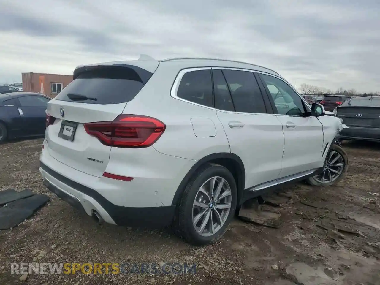 3 Photograph of a damaged car 5UXTR9C56KLR03297 BMW X3 2019
