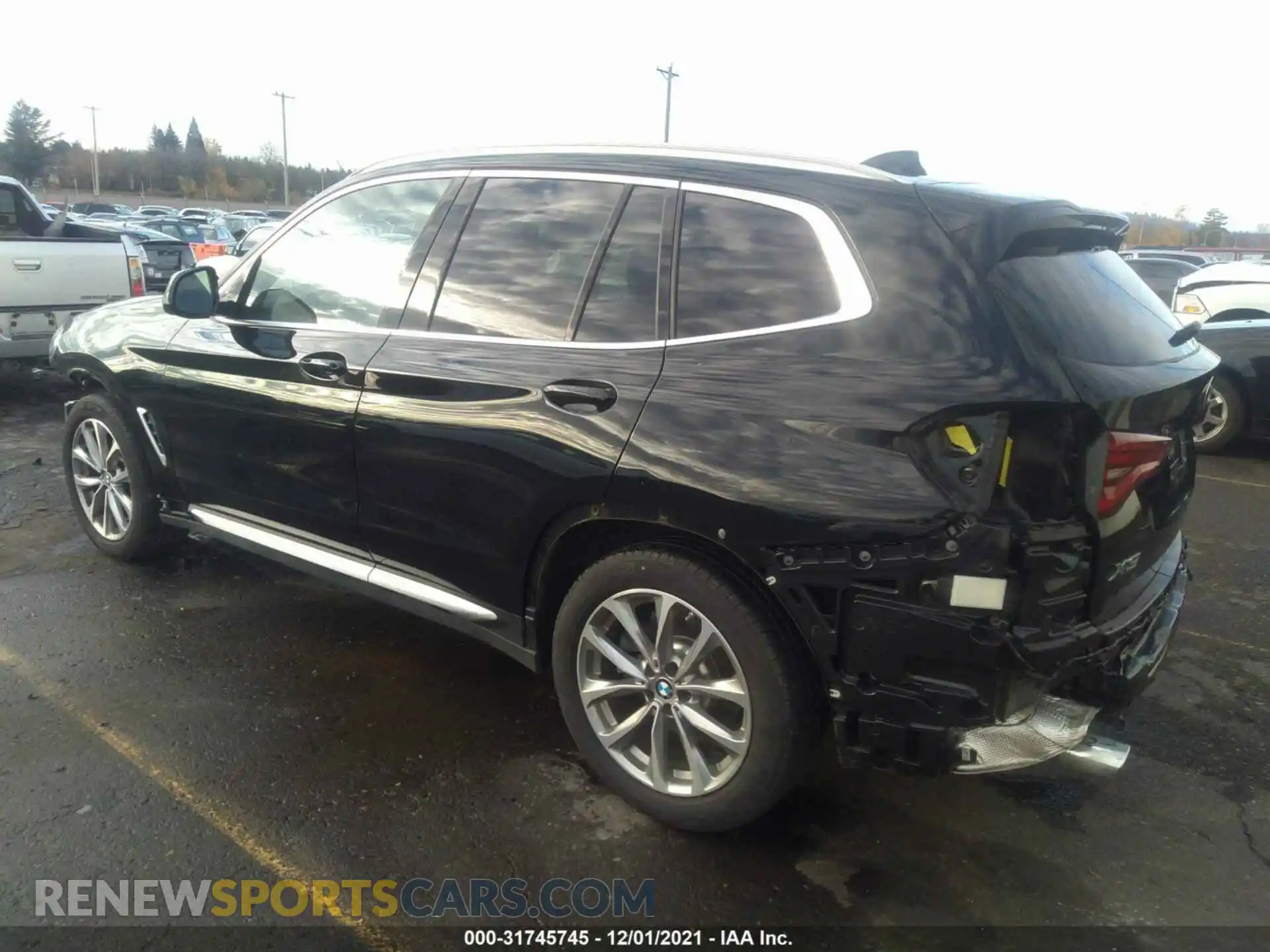 3 Photograph of a damaged car 5UXTR9C56KLR04353 BMW X3 2019