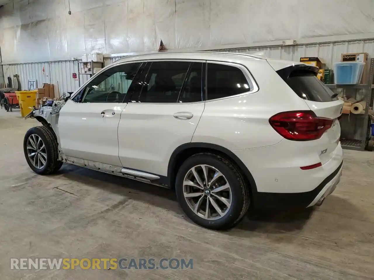 2 Фотография поврежденного автомобиля 5UXTR9C57KLE11980 BMW X3 2019
