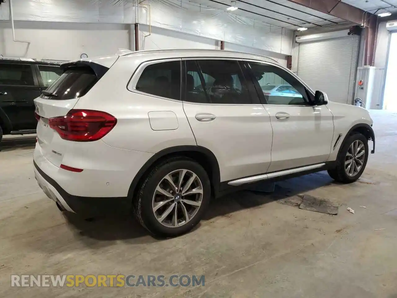 3 Фотография поврежденного автомобиля 5UXTR9C57KLE11980 BMW X3 2019