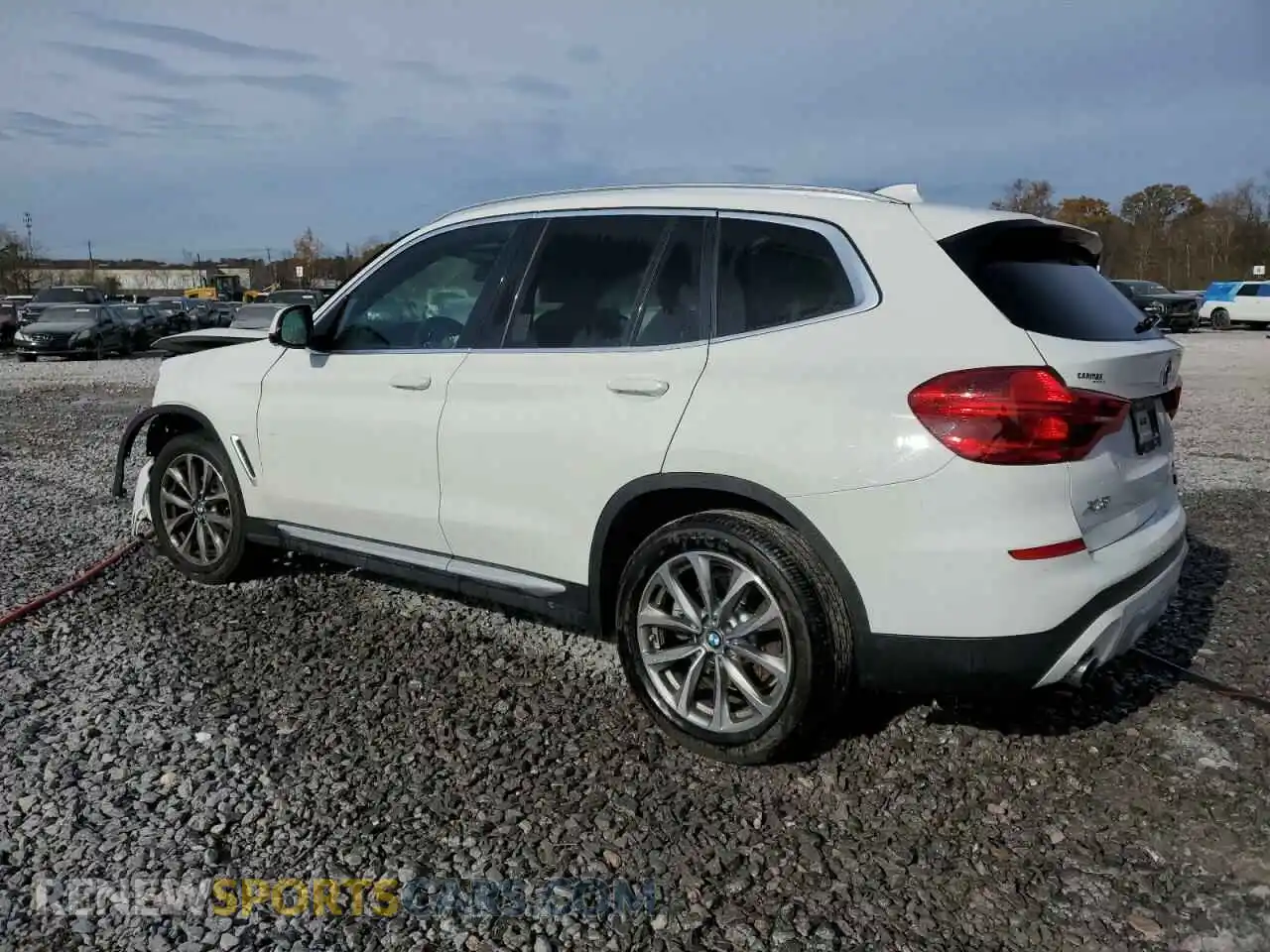 2 Фотография поврежденного автомобиля 5UXTR9C57KLE13843 BMW X3 2019